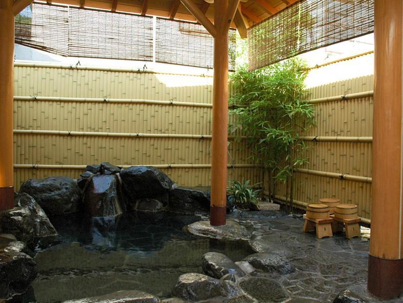 Ryokan Nakaya Misasa Bagian luar foto